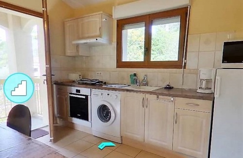 Les 3 Ponts Apartment | LE TRAJAN: Quiet & popular location; Swimming pool, garrigue, Provence.