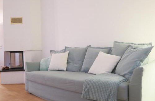 Wahlbach Apartment | Le Tropical, Chic & Design