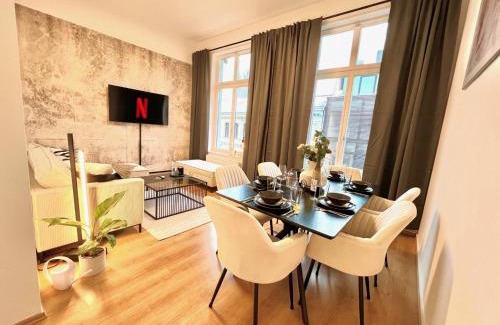 Zentrum-Sued Apartment | LE Vacation City-Apartment, Parkplatz, Küche, Neflix, Free TV