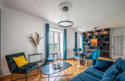 Saint-Louis Apartment | Le Versailles Suite classé 3 étoiles Vue Château & Potager