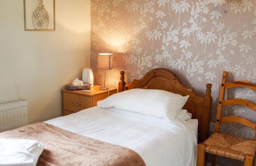 Olton Bed & Breakfast | Leaded Light Guest House