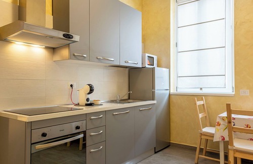 Milan Apartment | Leader Apartments 1
