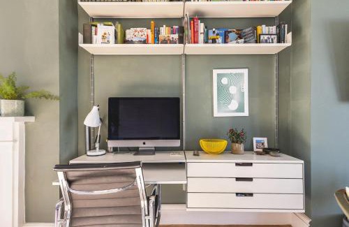 Lambeth Apartment | Leafy & Stylish Brixton Retreat