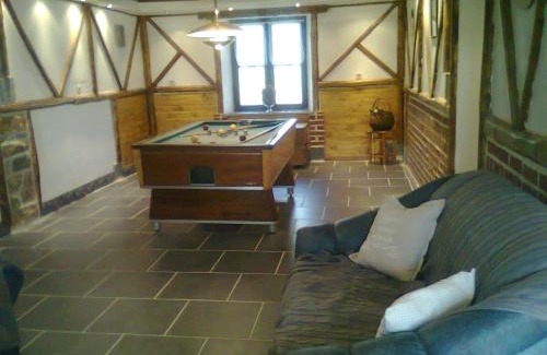 Mettet House | Lebrognois