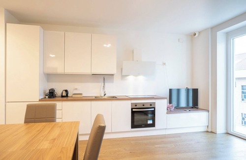 Lecco Apartment | Lecco delight: Luxury location nel cuore di Lecco