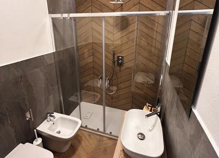 Galbiate Apartment | Lecco lake Visconti