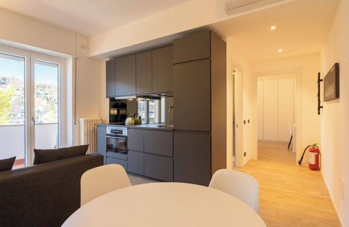 Lecco Apartment | Lecco Lakefront Retreat