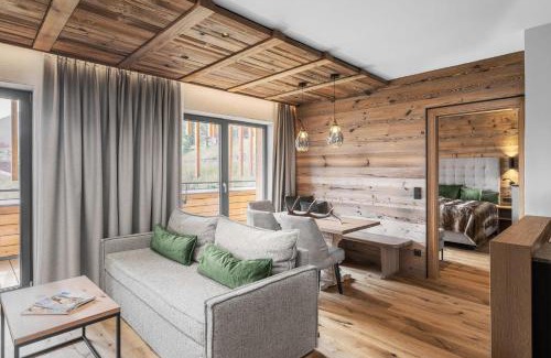 Warth Ski Chalet | Lech Valley Lodge