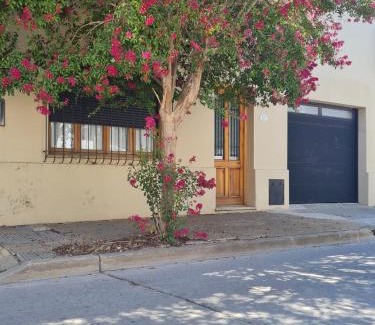 San Antonio de Areco House | Lechuza del Campanario