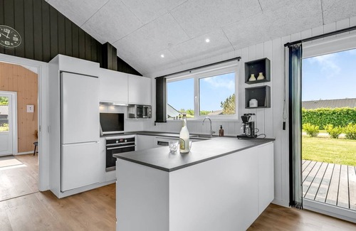 Falen House | "Leeve" - 1.4km to the fjord by Interhome