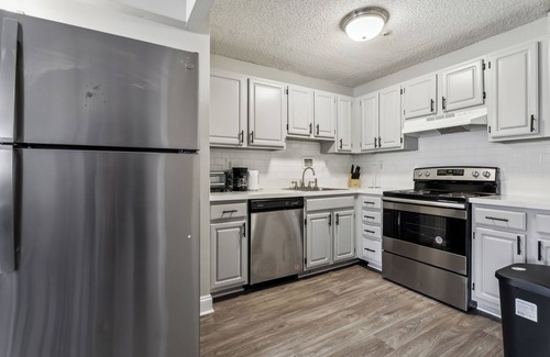 Richmond Apartment | Legacy at Imperial Village 317 I 2 Bed 2 Bath