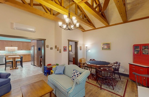 Jekyll Island House | LEGACY GREEN 3 bedrooms, 2.5 bathrooms, 3 hole putting green