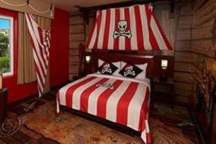 Carlsbad Resort | LEGOLAND California Hotel and Castle Hotel