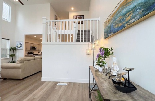 Lehi House | Lehi Retreat:Silicon Slopes/Thanksgiving Pt: Swimming Pool,Fully Stocked Kitchen