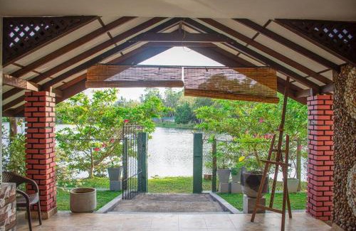 Wennappuwa Villa | Leibe Lake Holiday Villa