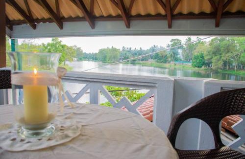 Wennappuwa Villa | Leibe Lake Holiday Villa