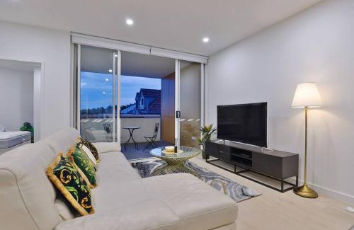 Leichhardt Apartment | Leichhardt Serene Retreat - Views丨Parking丨Ease