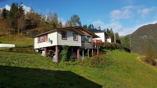 Brekke Apartment | Leilighet 2240