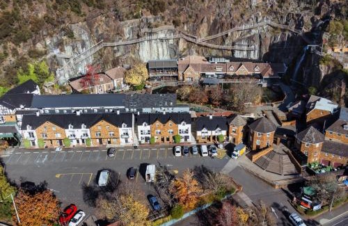 Launceston CBD Apartment | Leisure Inn Penny Royal Hotel & Apartments