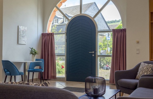 Neumagen-Dhron Apartment | LEKKER Appartment Wine & Dine and Sleep Germany's oldest wine village