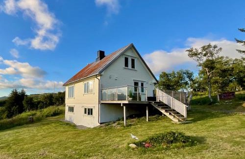 Leknes House | Leknes Panorama Lofoten