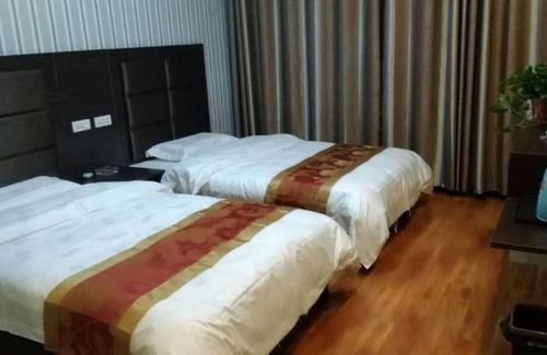 Weiyang Hotel | Lele Business Hotel