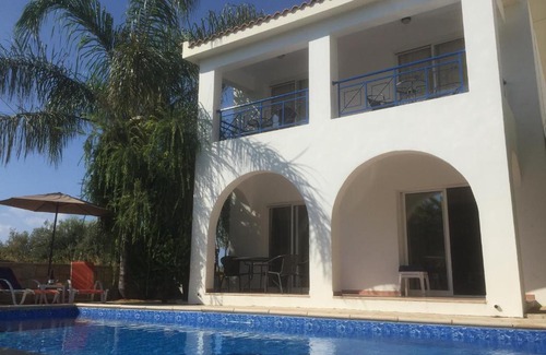 Prodromi Villa | Lemon Grove Villa