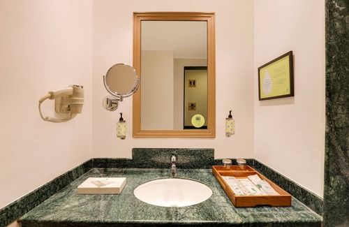 Phase 1 Hotel | Lemon Tree Hotel, Hinjawadi, Pune