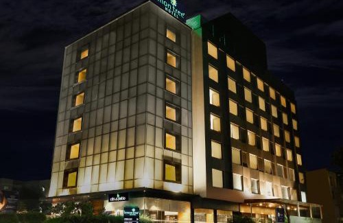 Viman Nagar Hotel | Lemon Tree Hotel Viman Nagar Pune