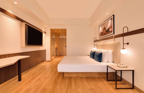 HITEC City Hotel | Lemon Tree Premier, HITEC City, Hyderabad