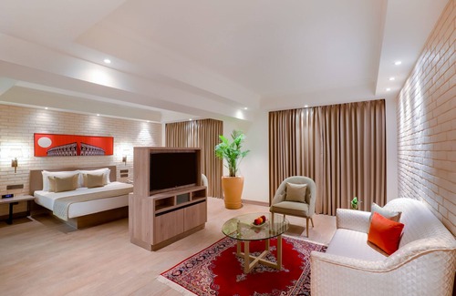Marol Hotel | Lemon Tree Premier Mumbai Intl. Airport