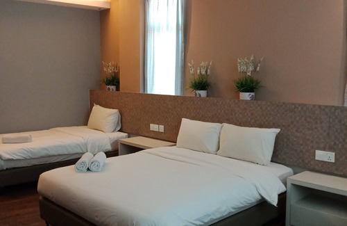 Malacca City Hotel | Lemon8 Hotel Apartment