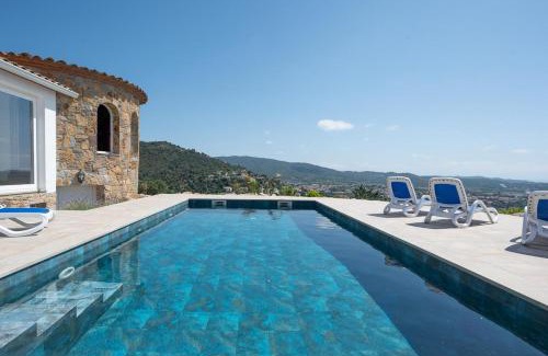Calonge House | Leng Vacation Home