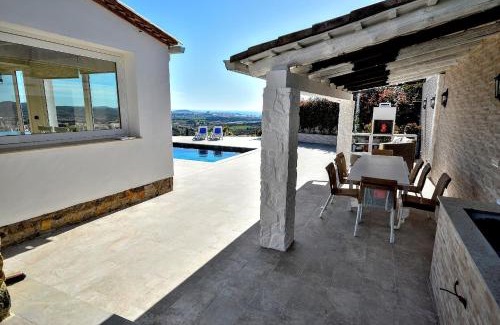 Calonge House | Leng Vacation Home