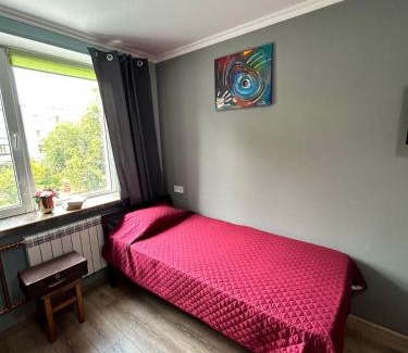 Tiraspol Hostel | Lenin Street Hostel & Tours