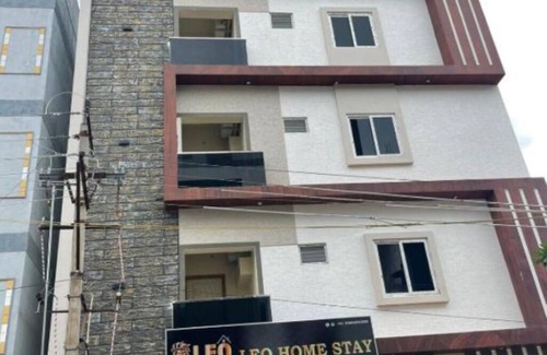 Tirupati Apartment | Leo Home Stay - Two-Bedroom Apartment 1