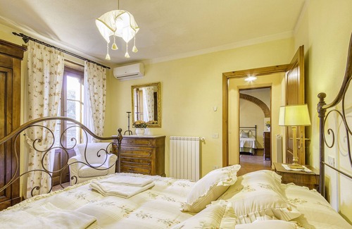 Civitella in Val di Chiana Apartment | Leonardo with whirlpool Sauna and pool, Civitella in Val di Chiana, Italy