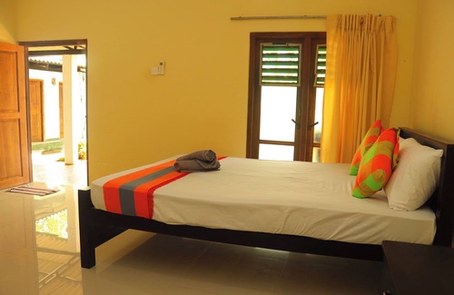 Kataragama Hotel | Leon Lakeside Hotel