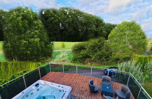 Dottikon Villa | Leon's Holiday Homes: Villa 1