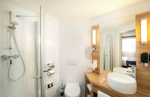 Funfhaus Hotel | Leonardo Hotel Vienna Schönbrunn