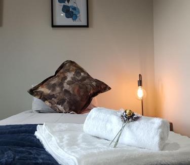 Siyathemba House | Leopolds Rest