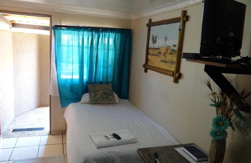 Lephalale House | Lephalale Guest House