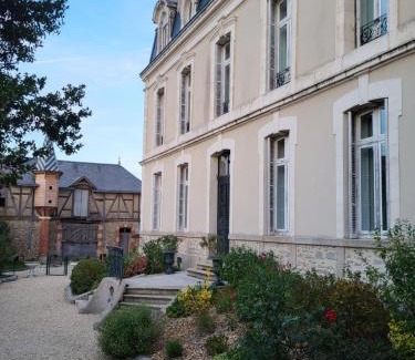 Parthenay Bed & Breakfast | LES 5 ESCALES
