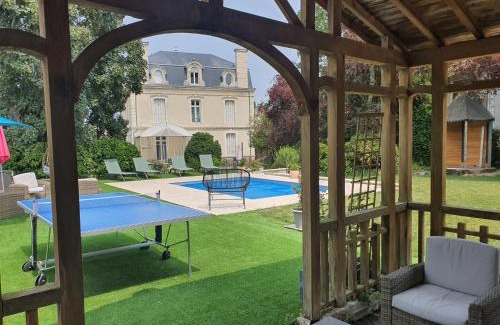 Parthenay Bed & Breakfast | LES 5 ESCALES