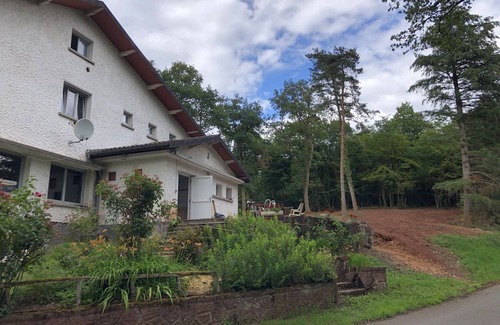 Ronchamp House | Les Acacias de Ronchamp, gîte for up to 15 people, at the foot of the famous chapel!