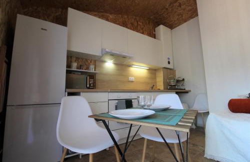 L'Isle-sur-la-Sorgue Apartment | Les Bastidons de l'Isle - Le Saumane - 3 étoiles