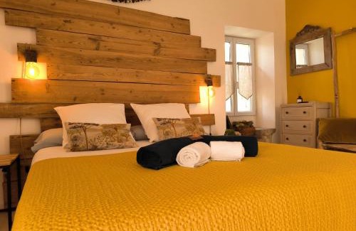 Cartelegue Bed & Breakfast | LES BOHEMIELLES Chambre Mathilda