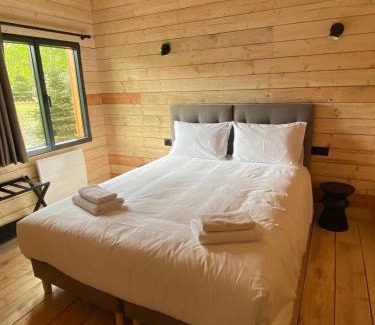 Compiegne Bed & Breakfast | Les Cabanes du Moulin de l'Ortille & SPA