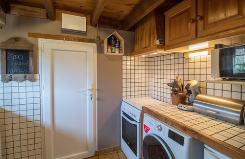 Jassat House | Les Cacos - CHAMBON SUR LAC