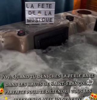 Saint-Denis Ski Chalet | Les Chalets de marie 2 - Vue mer, Jacuzzi SPA privatif Sans vis à vis